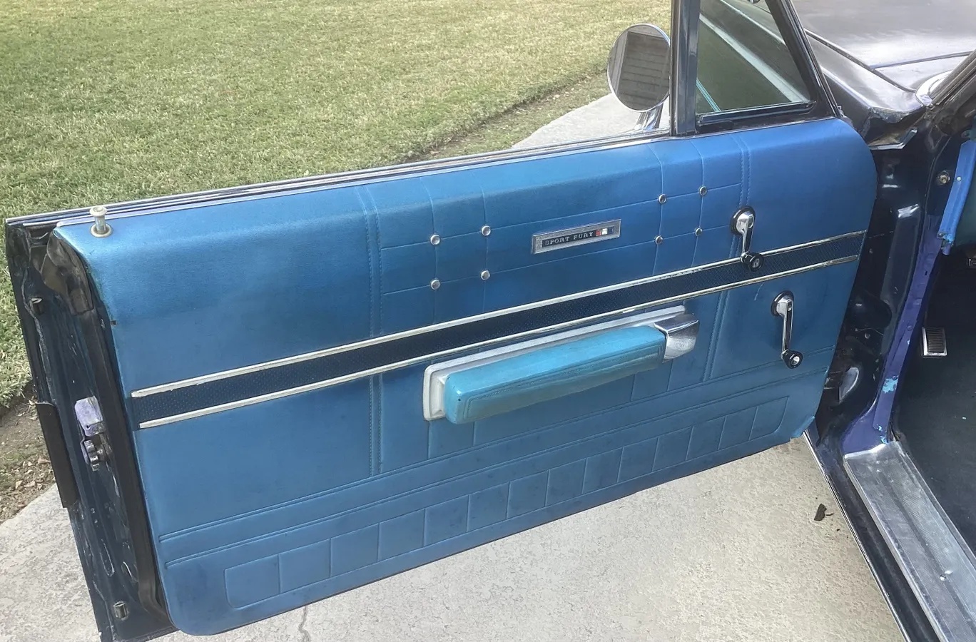 Plymouth-Sport-fury-1968-17