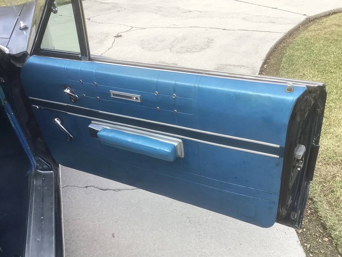 Plymouth-Sport-fury-1968-18