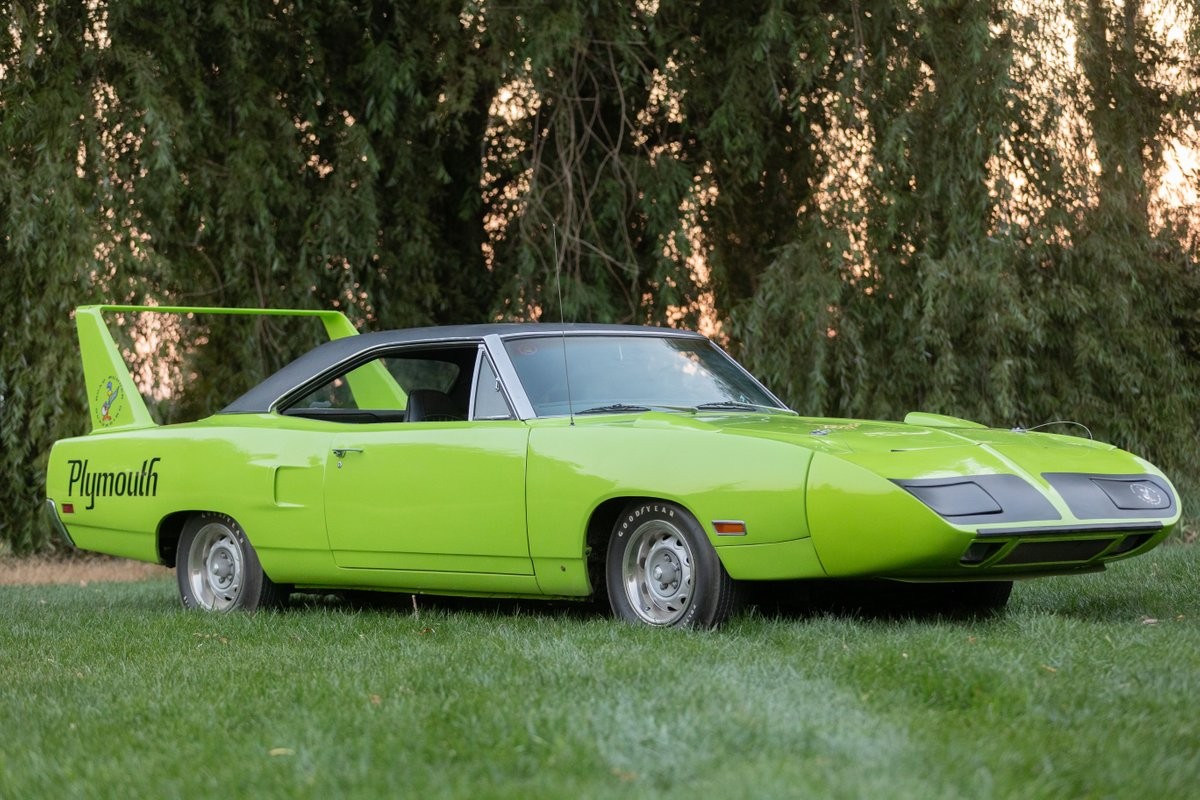 Plymouth-Superbird-1970-16