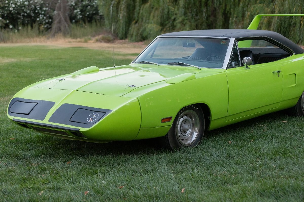 Plymouth-Superbird-1970-19