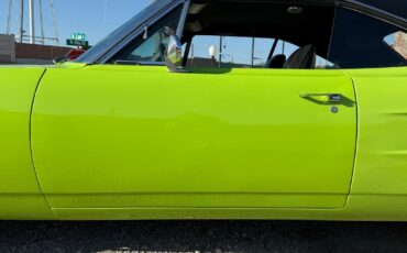 Plymouth-Superbird-1970-31