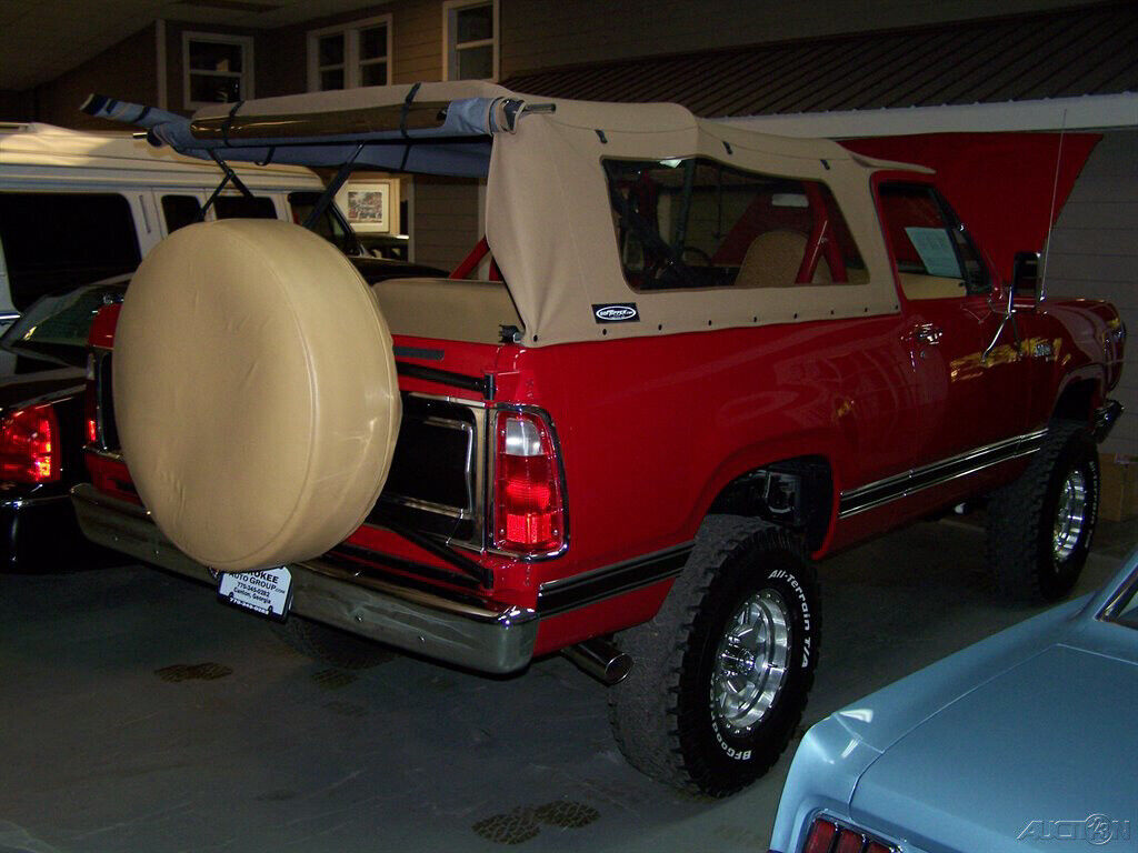 Plymouth-Trail-Duster-1979-SUV-17