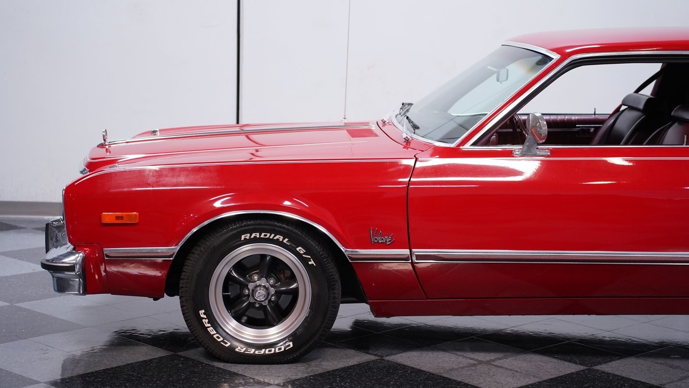 Plymouth-Volare-1976-Coupe-19