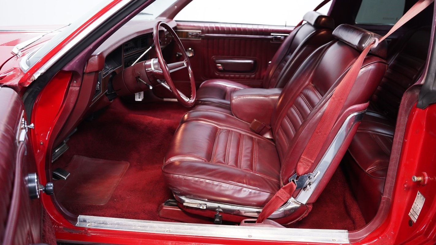 Plymouth-Volare-1976-Coupe-29
