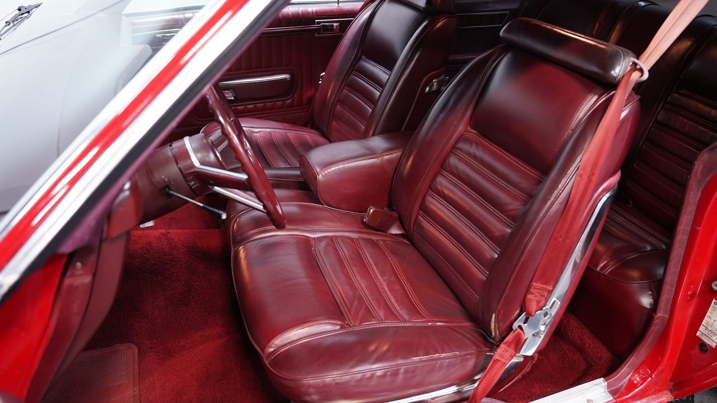 Plymouth-Volare-1976-Coupe-33