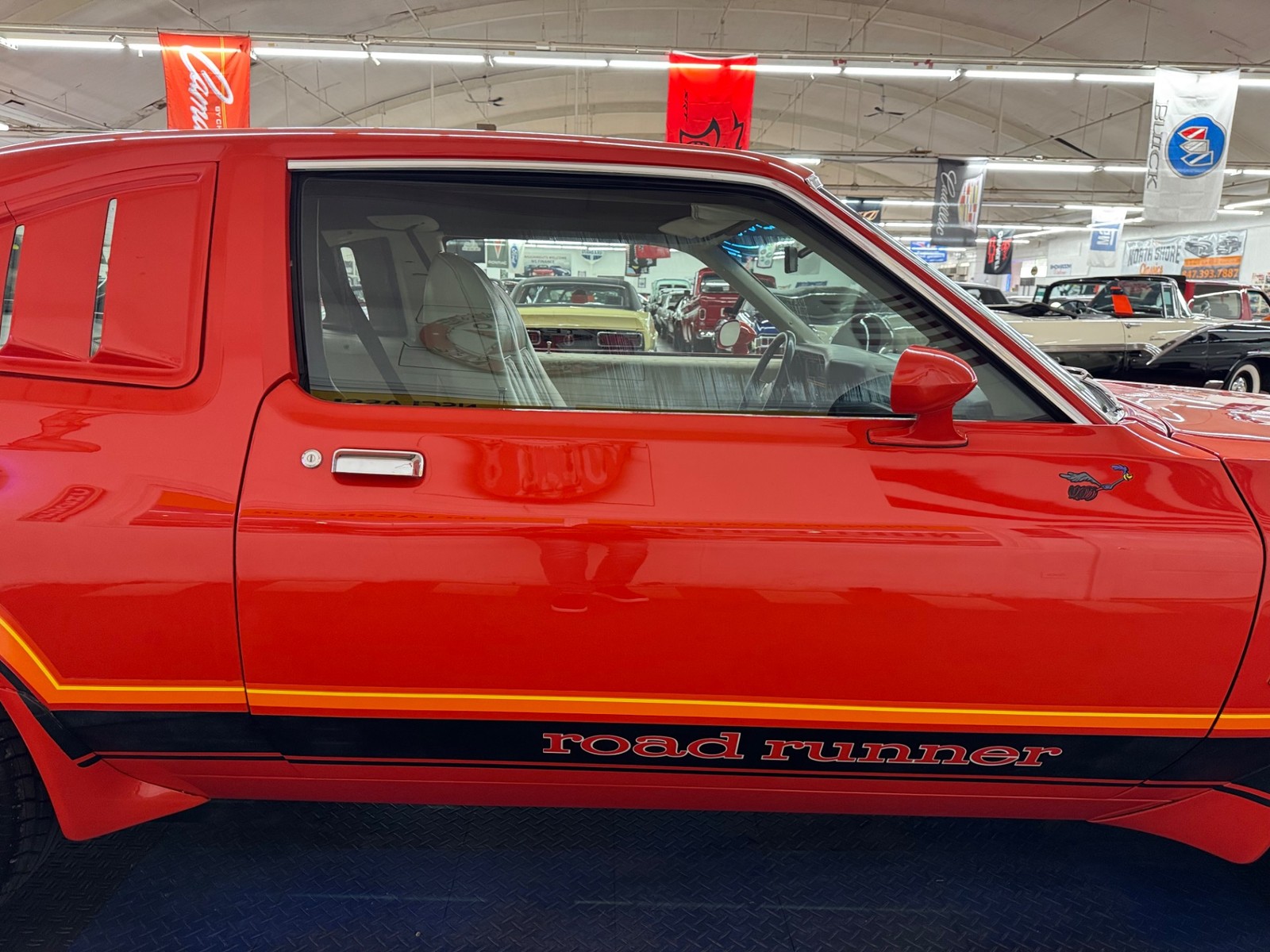 Plymouth-Volare-1977-31