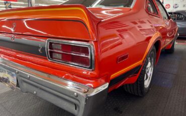 Plymouth-Volare-1977-33