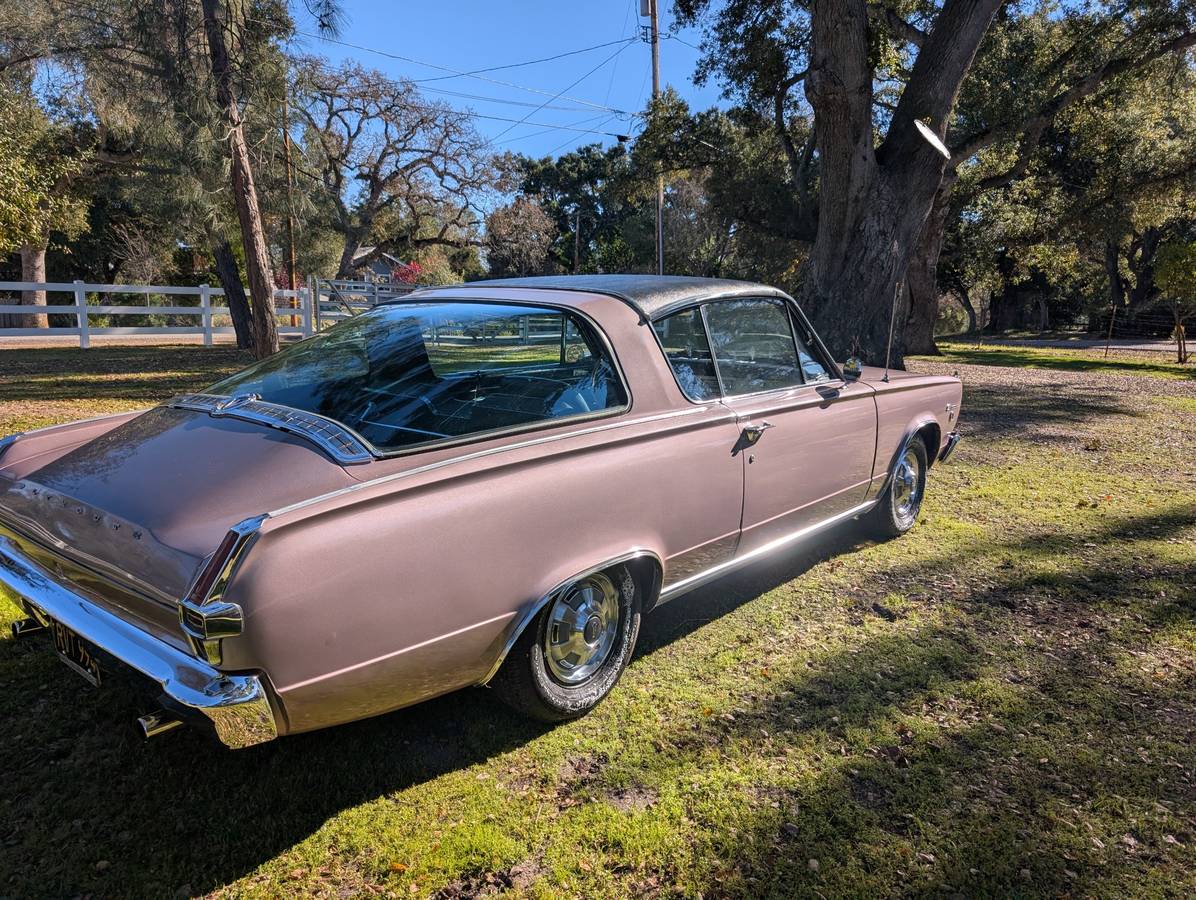 Plymouth-barracuda-1966-custom-15