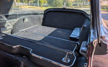 Plymouth-barracuda-1966-custom-17