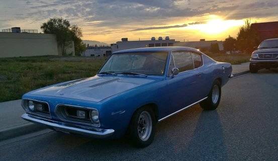 Plymouth-barracuda-1967-blue-16