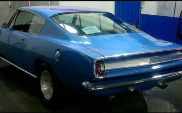 Plymouth-barracuda-1967-blue-3