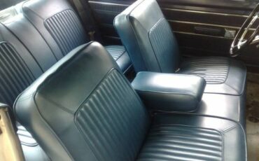 Plymouth-barracuda-1967-blue-4