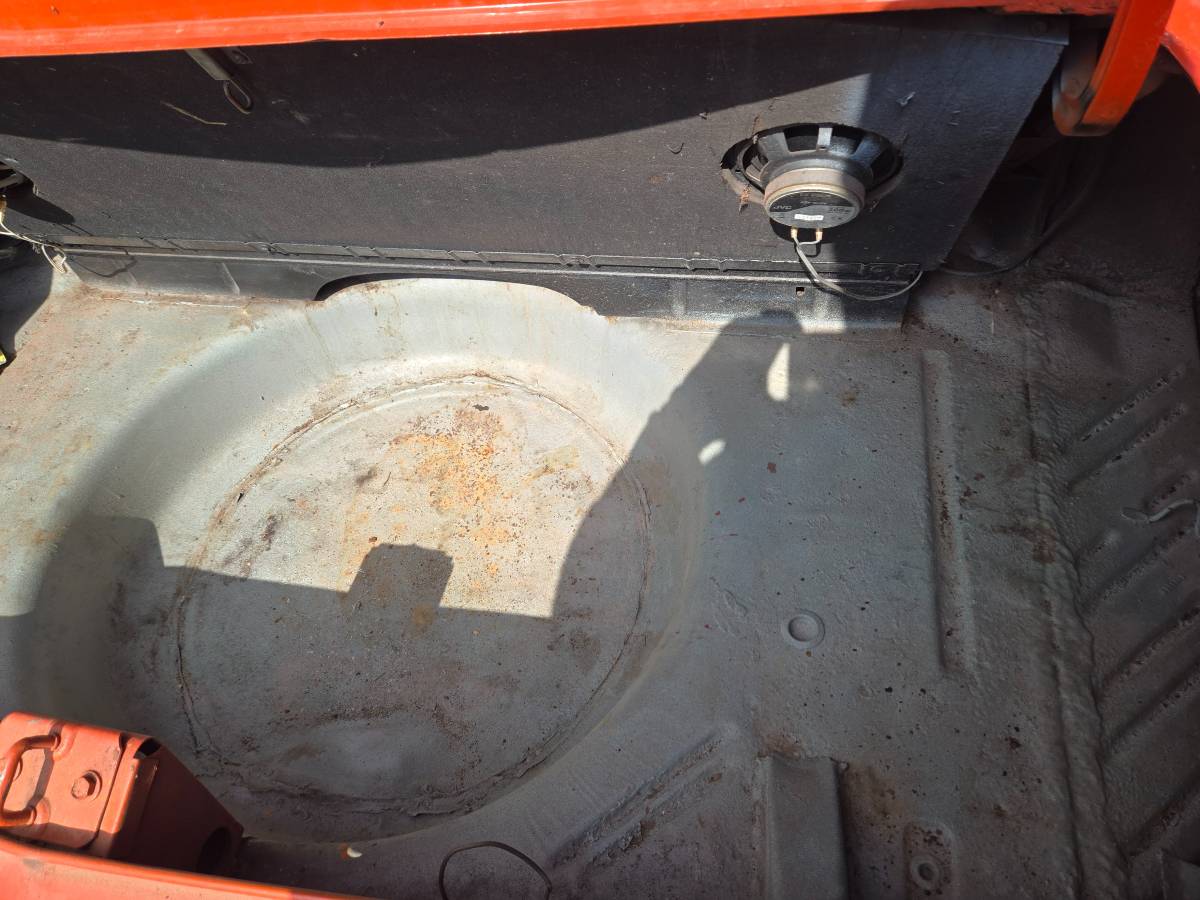 Plymouth-barracuda-1967-orange-12