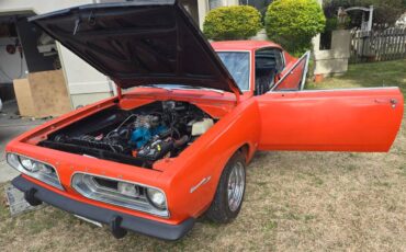 Plymouth-barracuda-1967-orange-13