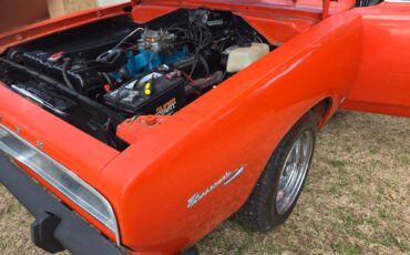 Plymouth-barracuda-1967-orange-14