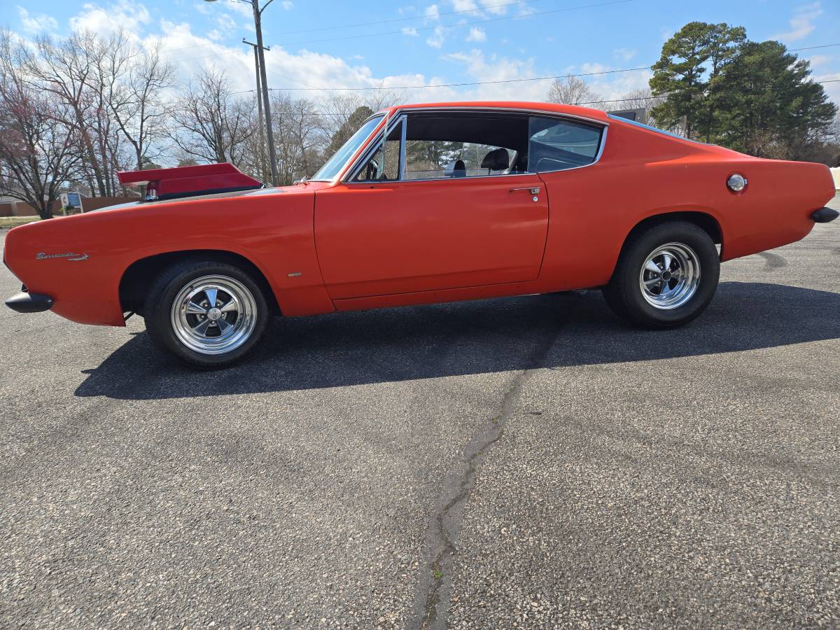 Plymouth-barracuda-1967-orange-3