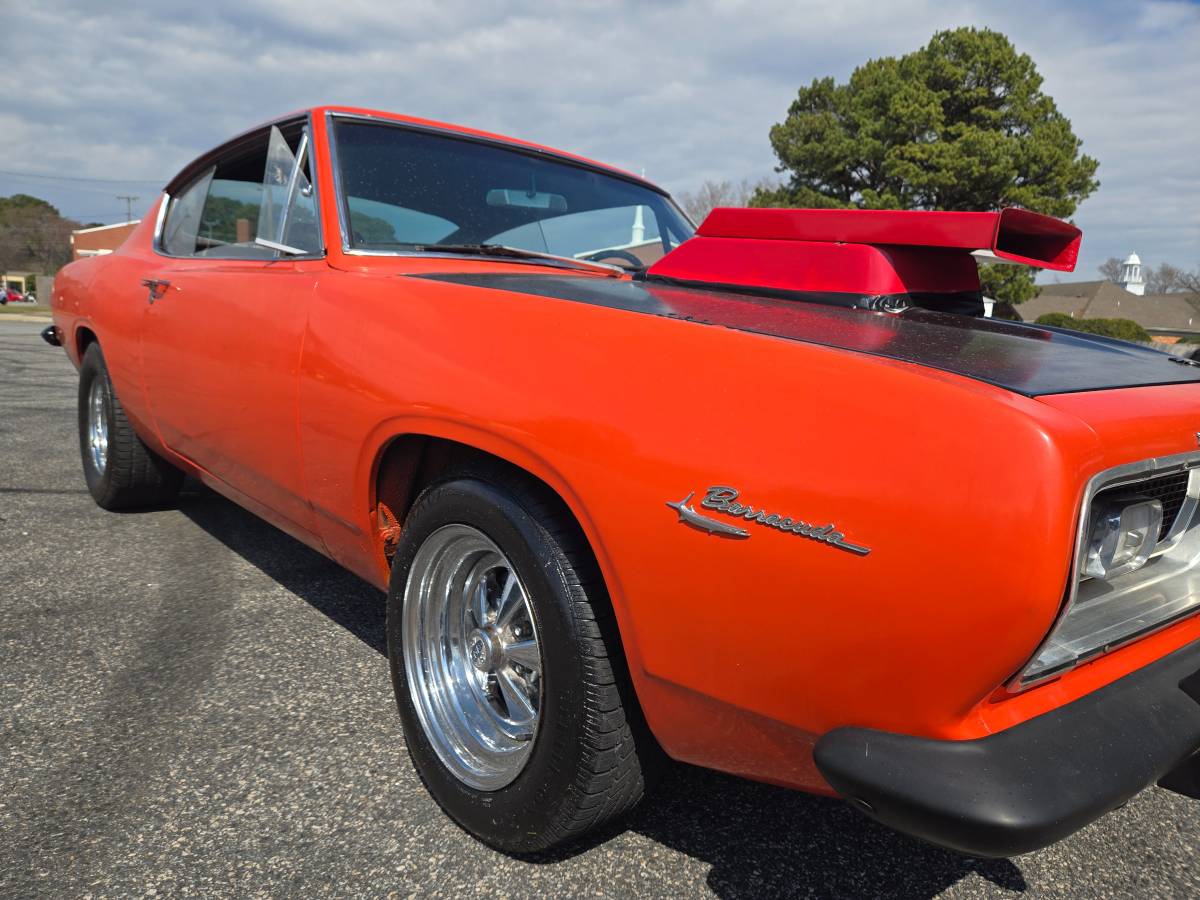 Plymouth-barracuda-1967-orange-7