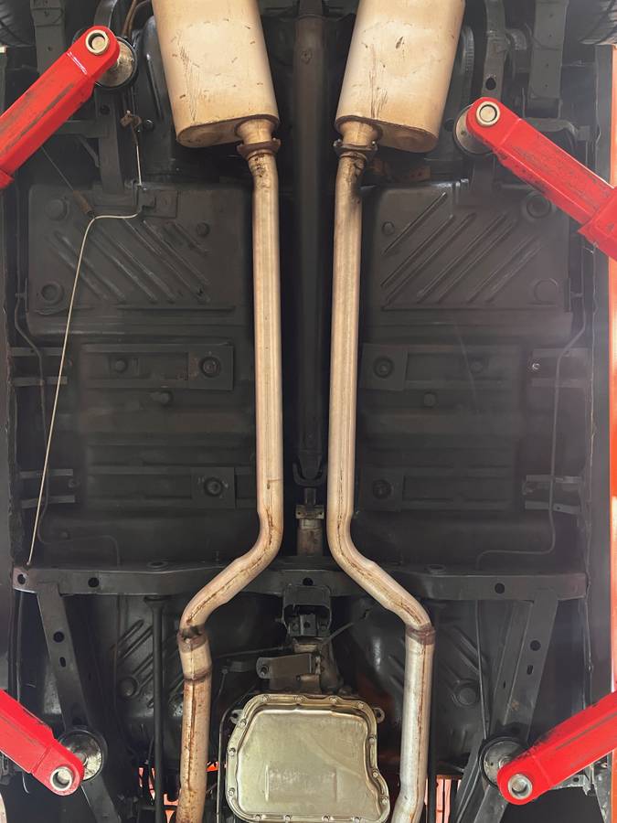 Plymouth-barracuda-1970-orange-11