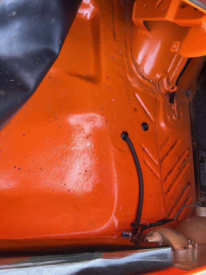 Plymouth-barracuda-1970-orange-12