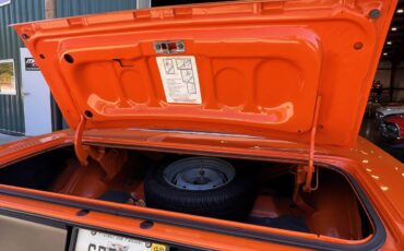 Plymouth-barracuda-1970-orange-13