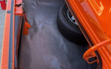 Plymouth-barracuda-1970-orange-14