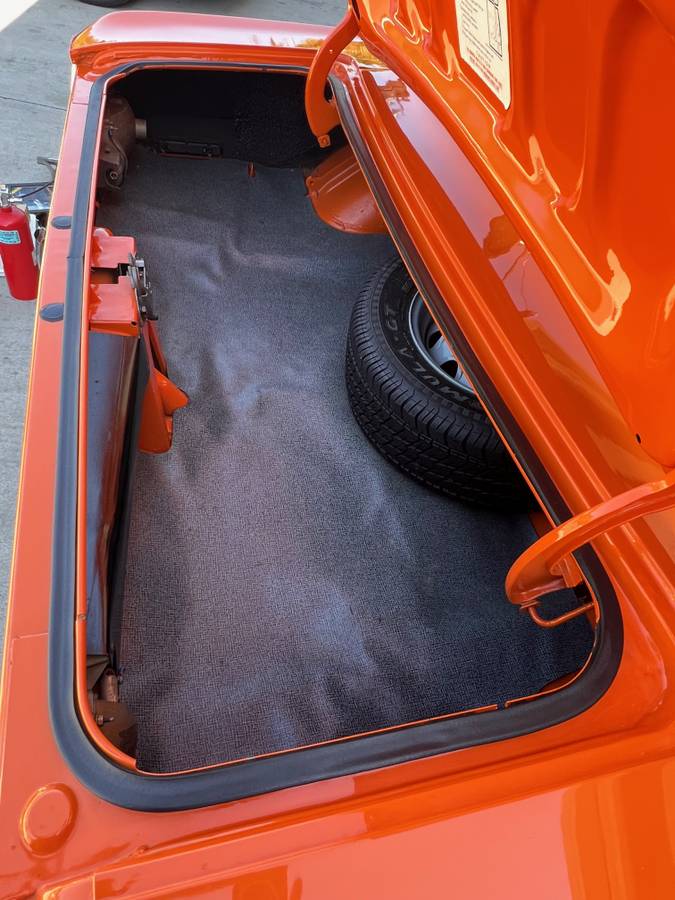 Plymouth-barracuda-1970-orange-14