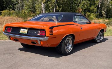 Plymouth-barracuda-1970-orange-2