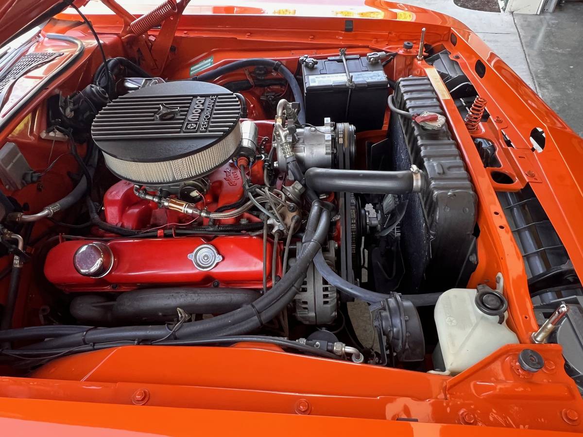 Plymouth-barracuda-1970-orange-8