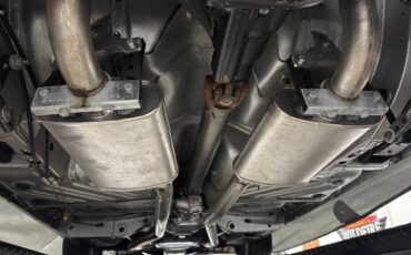 Plymouth-barracuda-1971-custom-15