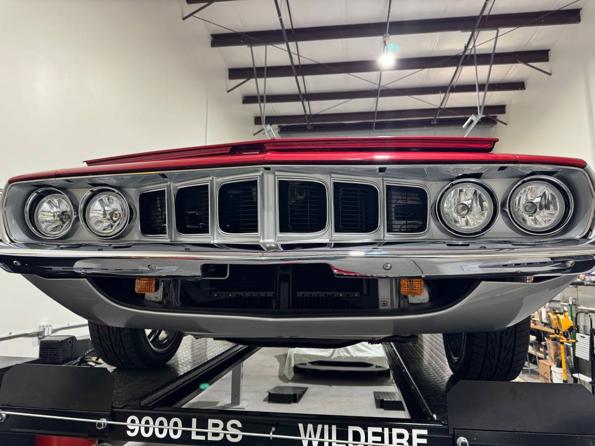 Plymouth-barracuda-1971-custom-17