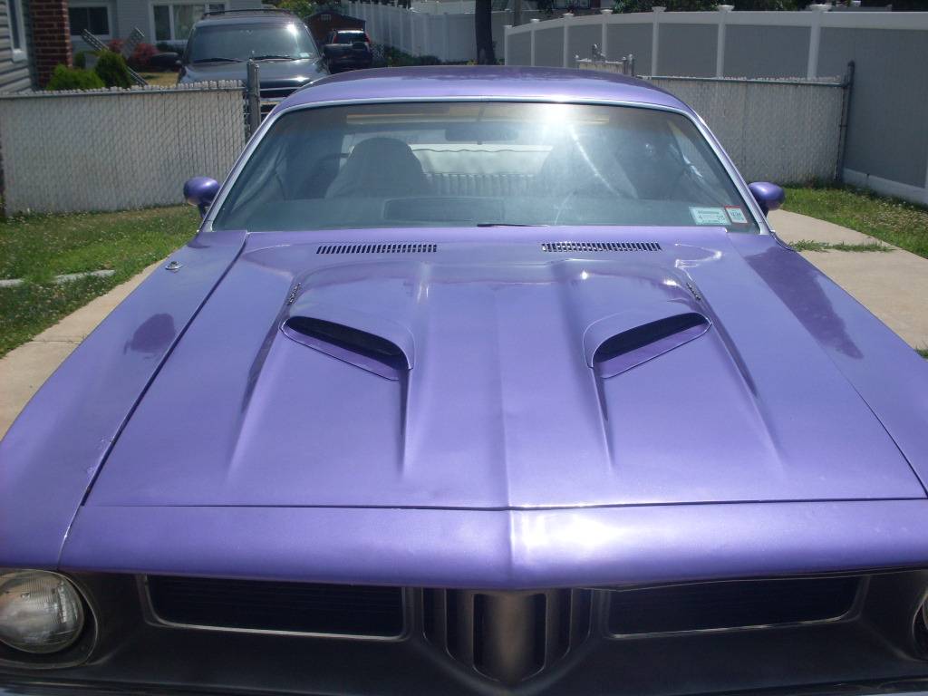 Plymouth-barracuda-1973-purple-1