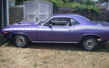 Plymouth-barracuda-1973-purple-5