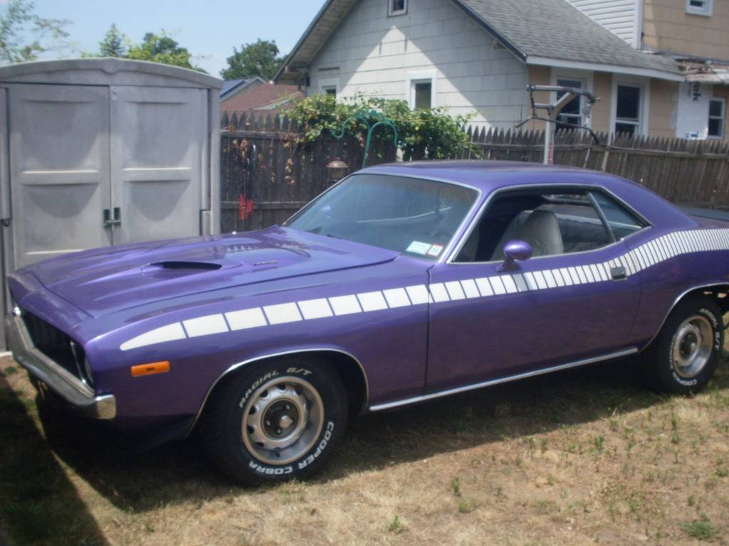 Plymouth-barracuda-1973-purple-6