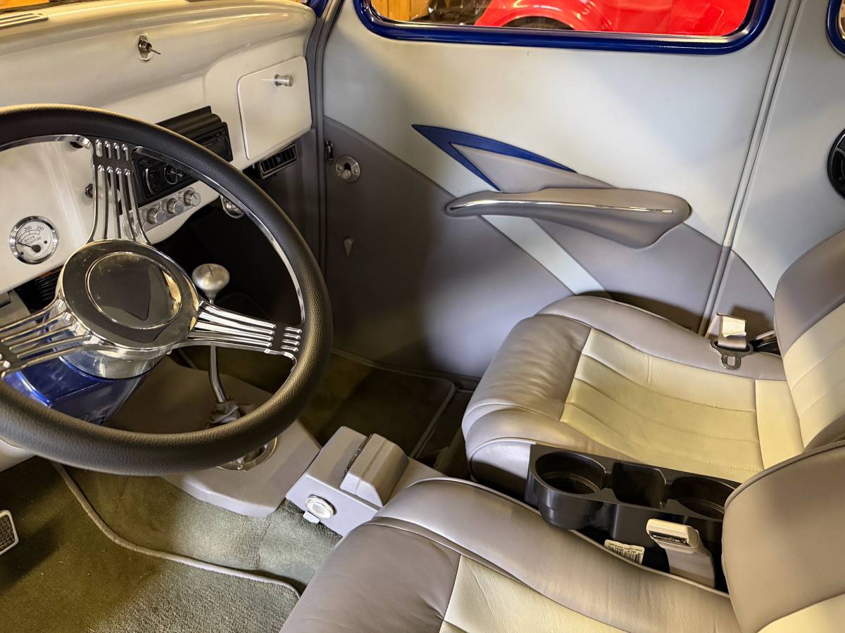 Plymouth-coupe-1936-blue-7