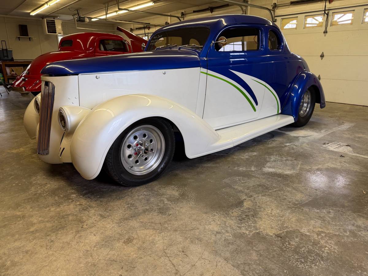 Plymouth-coupe-1936-blue