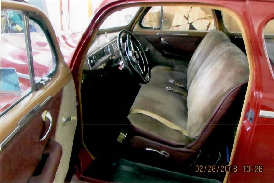Plymouth-coupe-1947-red-5