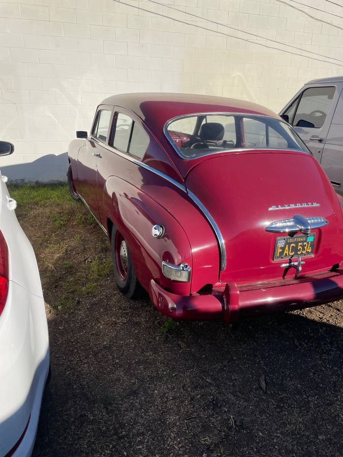 Plymouth-cranbrook-1952-red-1