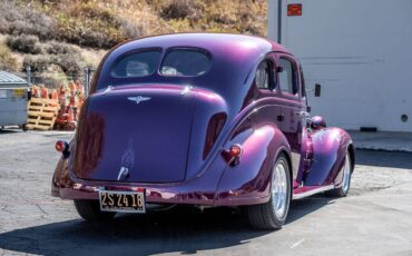 Plymouth-deluxe-1937-5