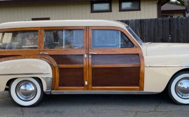 Plymouth-deluxe-woody-wagon-1950-1