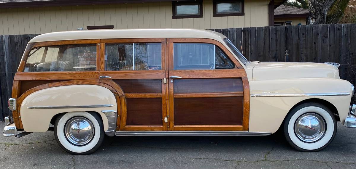 Plymouth-deluxe-woody-wagon-1950-1