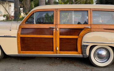 Plymouth-deluxe-woody-wagon-1950-14
