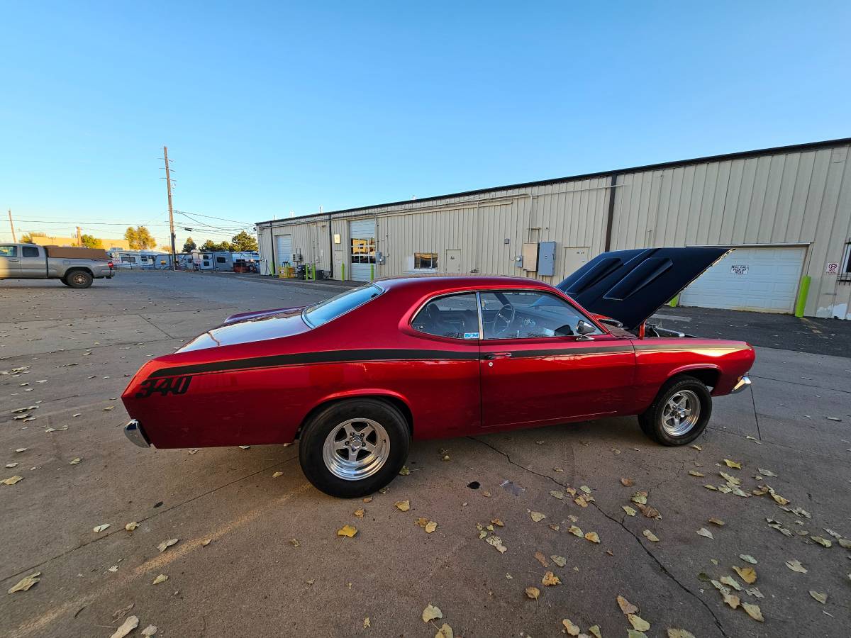 Plymouth-duster-1971-red-2