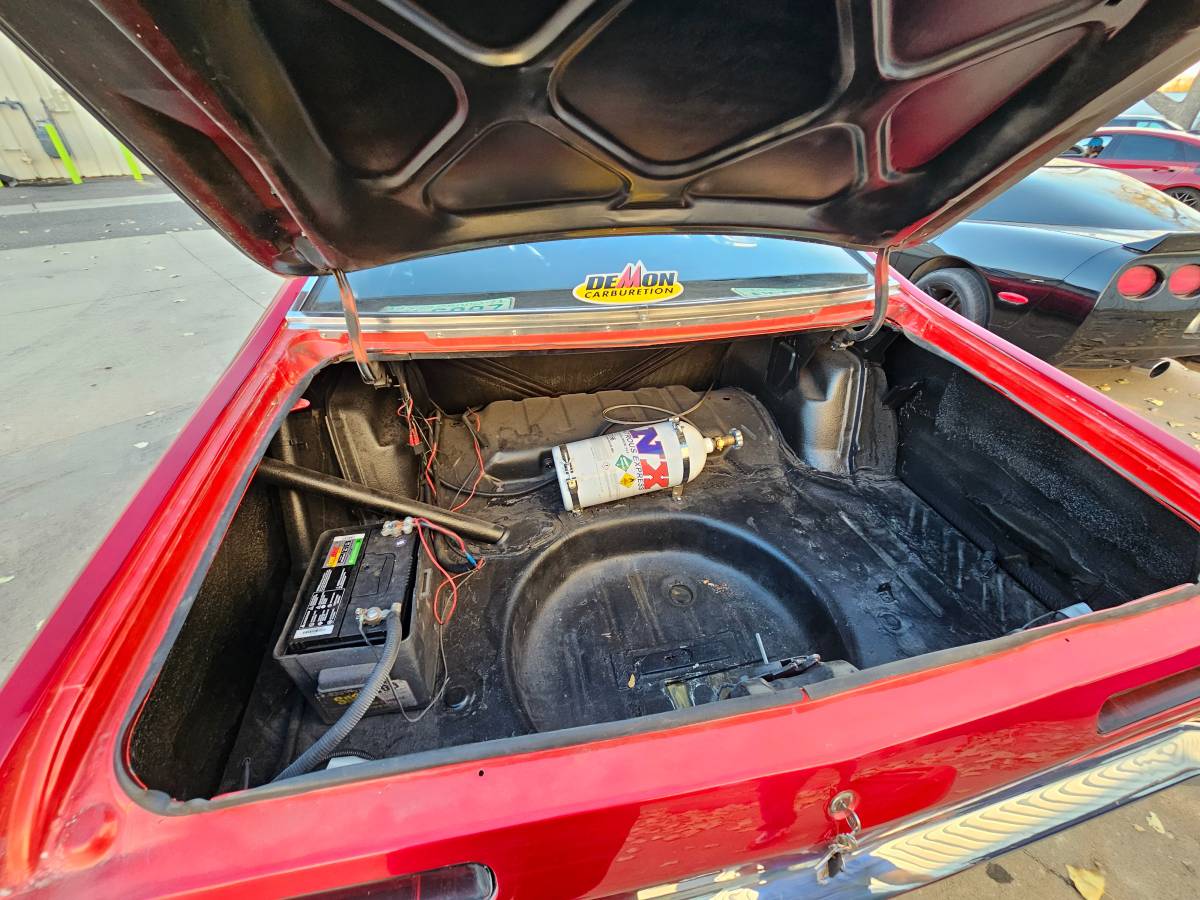 Plymouth-duster-1971-red-8