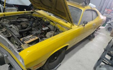 Plymouth-duster-1974-11