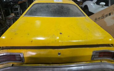 Plymouth-duster-1974-12