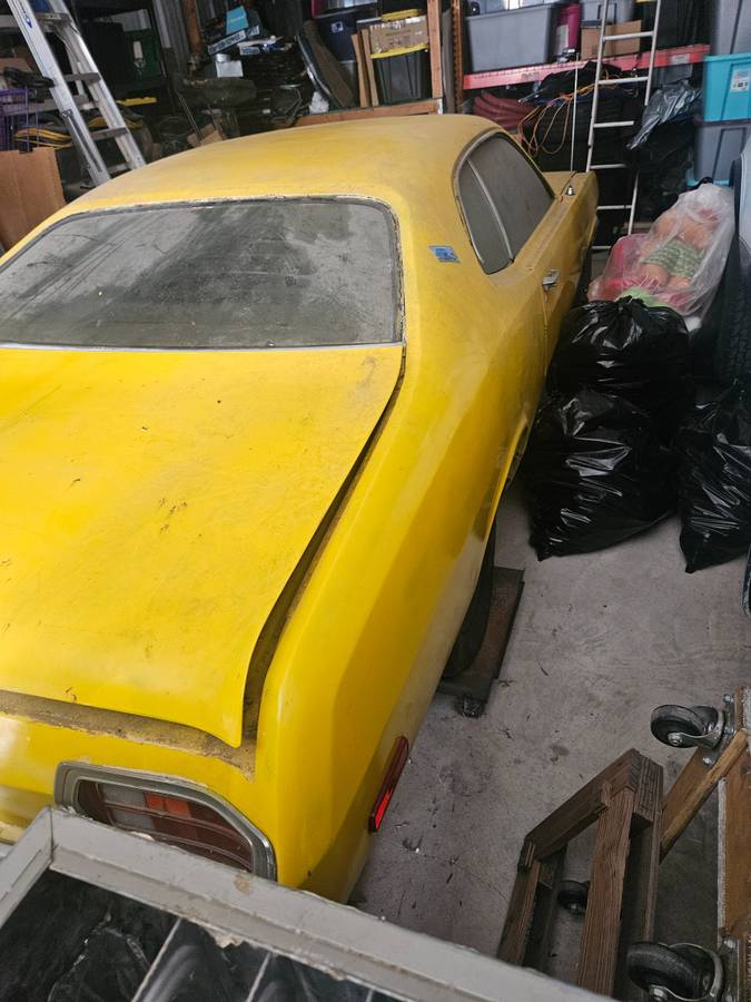 Plymouth-duster-1974-4