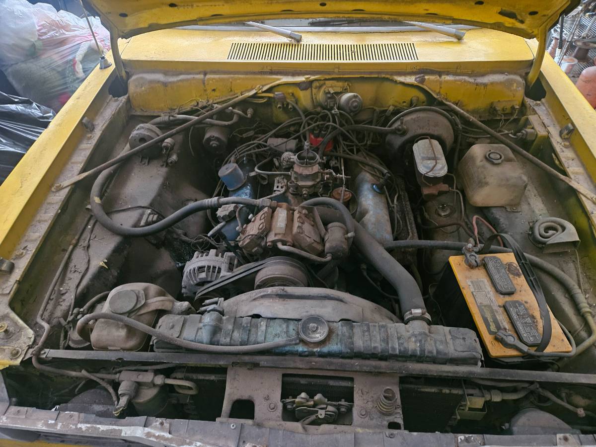 Plymouth-duster-1974-5