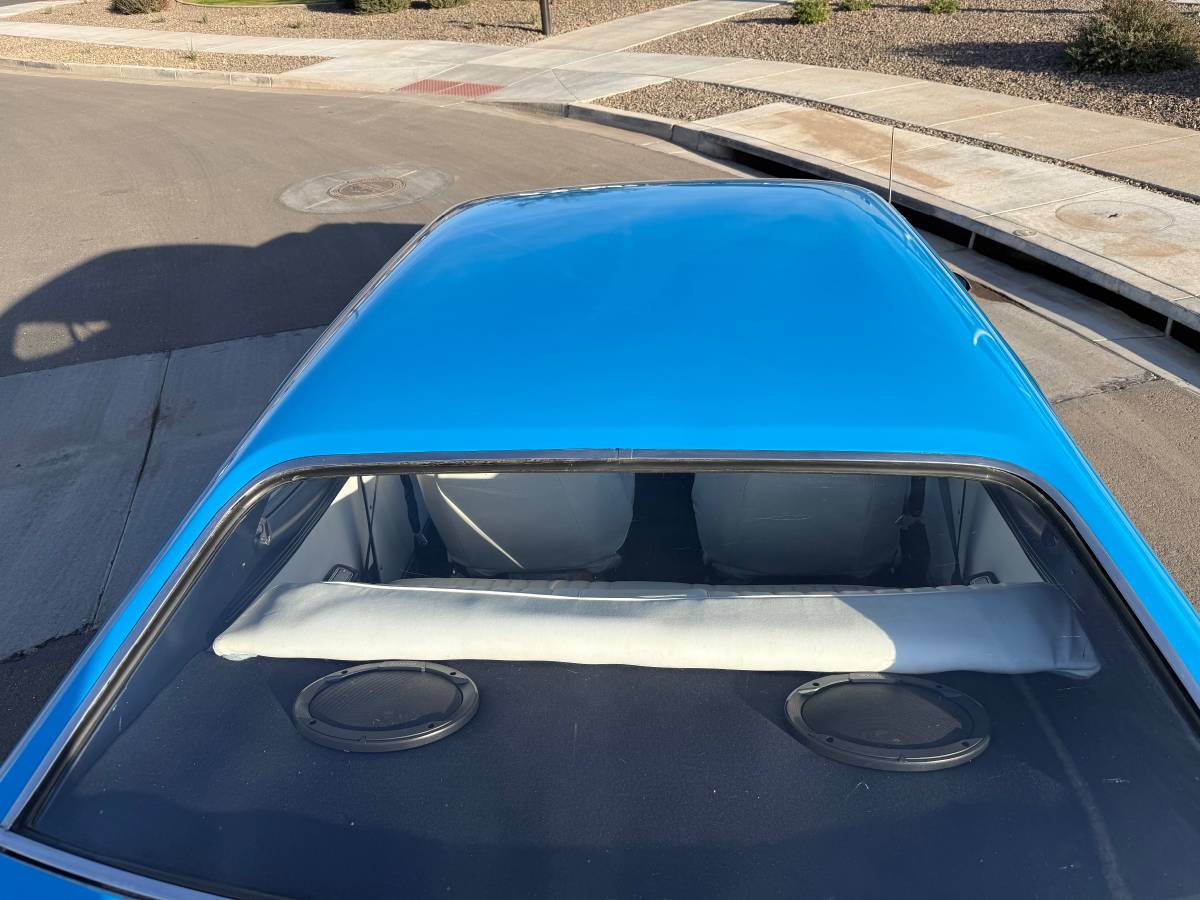 Plymouth-duster-1976-11