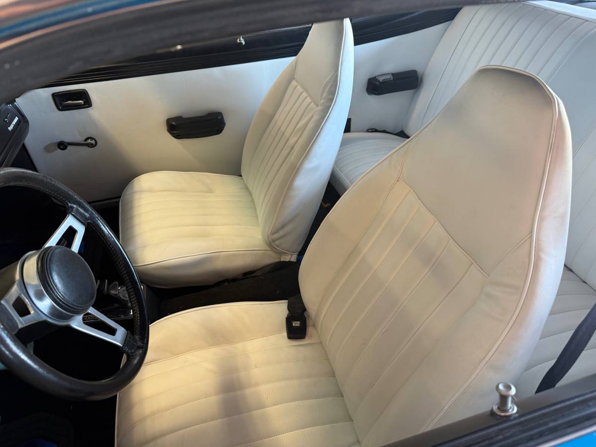 Plymouth-duster-1976-13