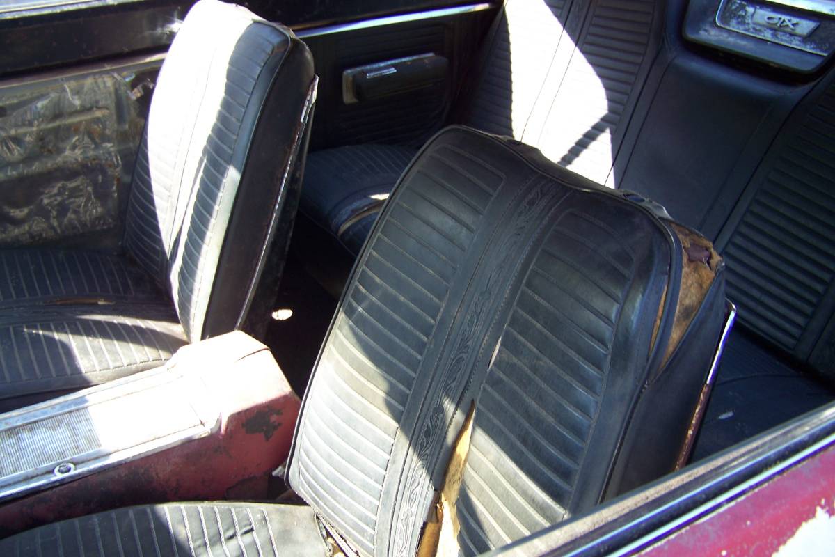 Plymouth-gtx-1967-18